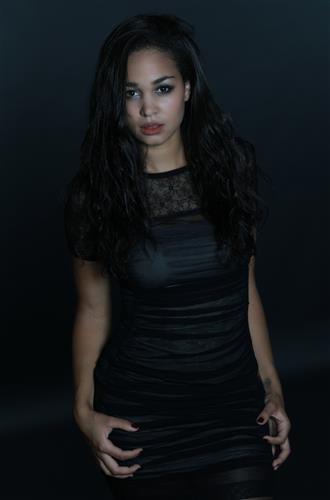 Melissa Bonny : Band Member Image | CFF Radio