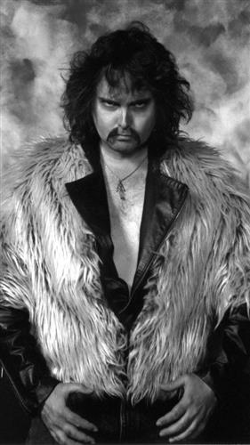 Robert Garven : Band Member Image | CFF Radio