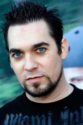 John LeCompt : Band Member Image | CFF Radio