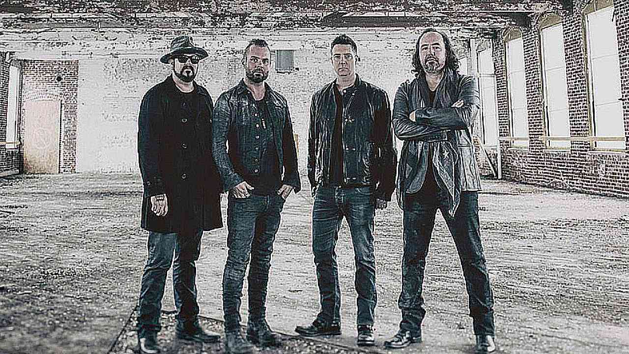 Live : Image |  CFF Radio