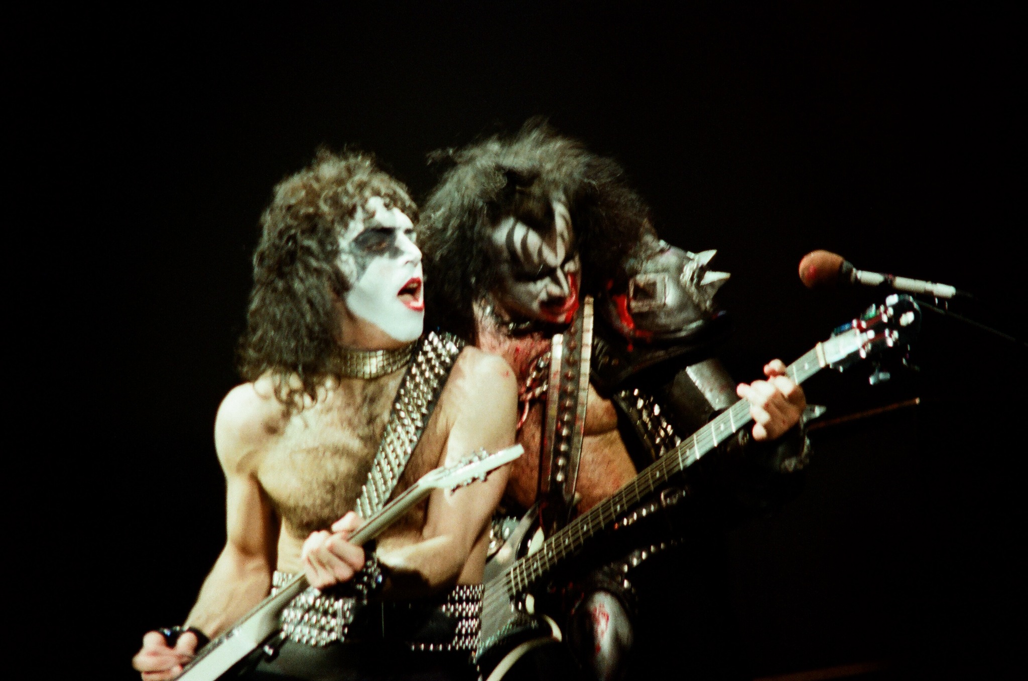 Gene Simmons and Paul Stanley during the Cobo Hall Concert in 1983 : Concert Image | CFF Radio