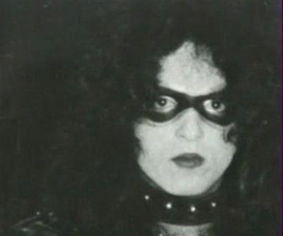 Paul Stanley in the Bandit Makeup at the Fillmore East : Photoshoot Image | CFF Radio
